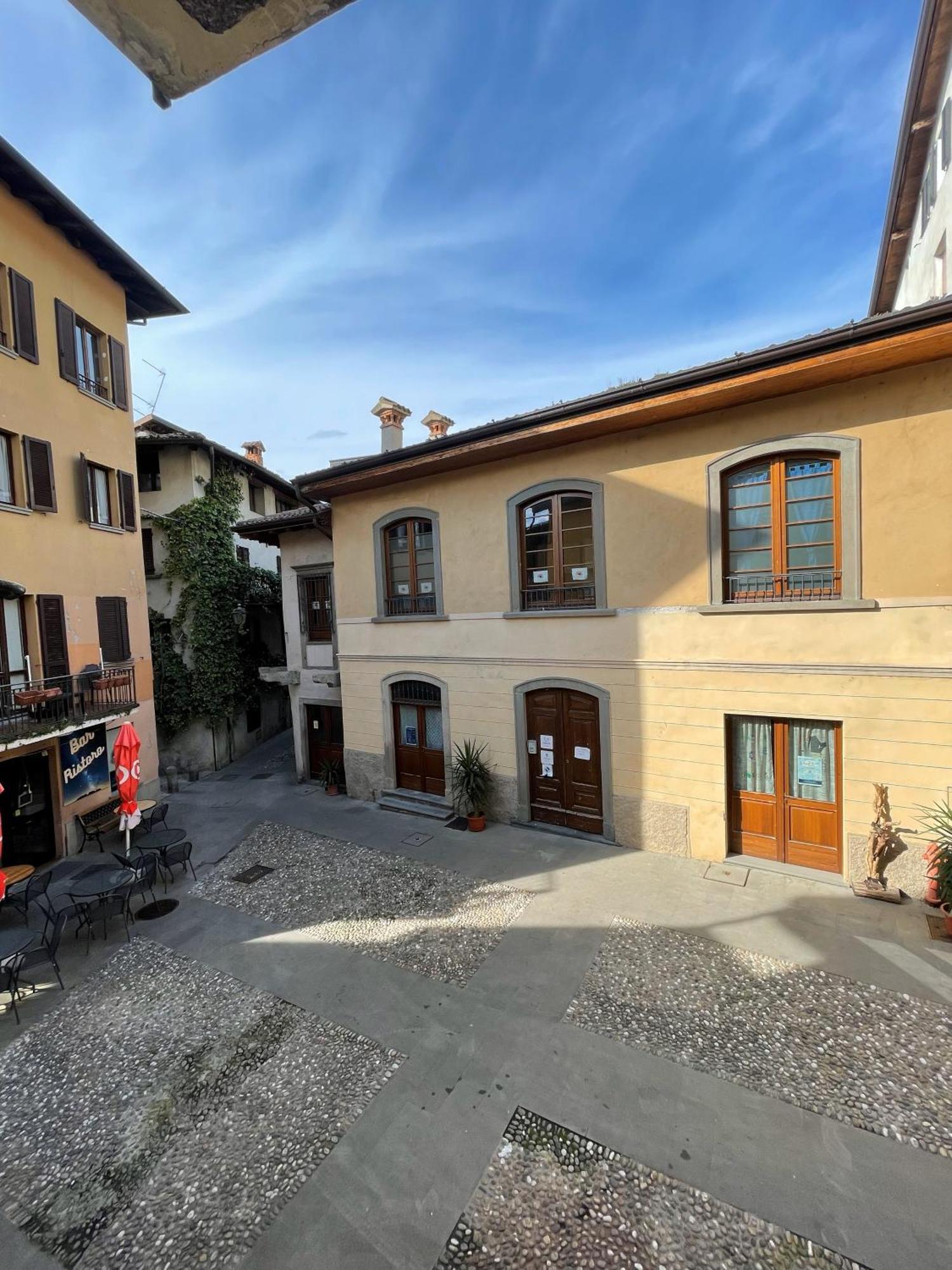Casa Berlai, Bilocale Sul Lago Pisogne Exterior foto